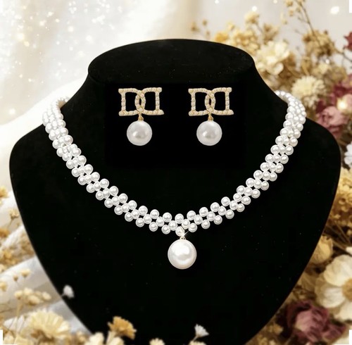 Pearl jewellery set - jewellery,