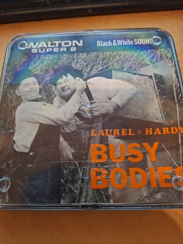 Busy bodies 1933 laurel - busy, &