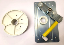 Kessebohmer Corner cabinet door catch for Carousel