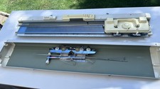 Silver Reed SK270 Knitting Machine Fine Gauge Excellent Condition Ready to Use!
