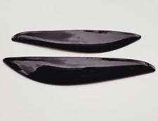 Gloss black Eyebrows Eyeline