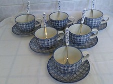 SET OF 6 CUPS AND SAUCERS WITH