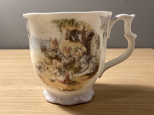 Royal doulton brambly - brambly, hedge