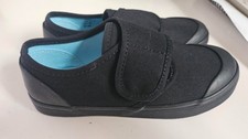 Start rite school plimsolls never worn size UK11.5