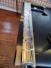 SAMSUNG Ue50q60tau Backlights