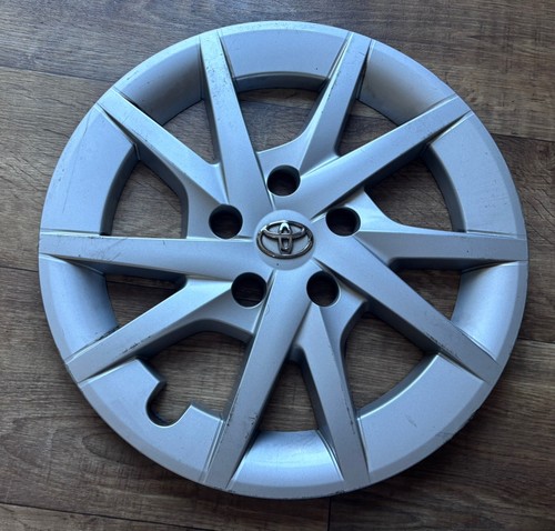 Genuine toyota prius mk4 - genuine,