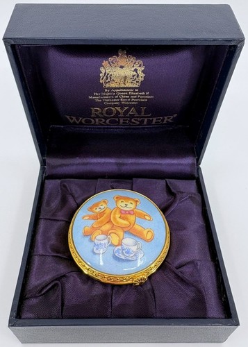 Royal worcester connoisseur - worcester,