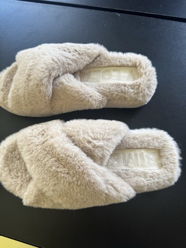 Women faux fur slippers - faux,