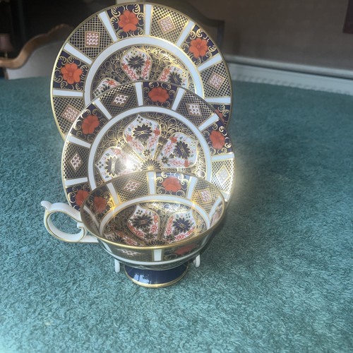 Royal crown derby - crown, old