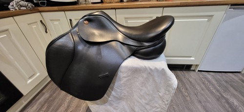 Kent and masters - masters, saddle