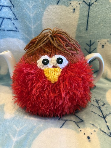 New hand knitted robin - ⭐️new,