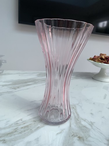 Rose pink vase