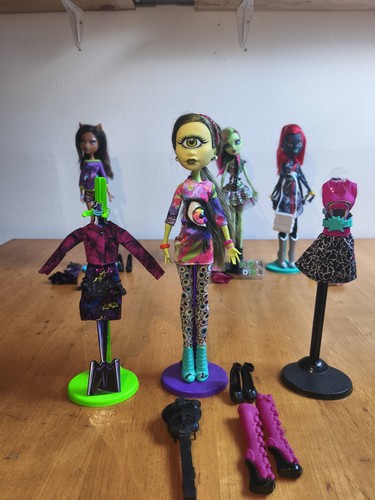 Monster high iris - monster,