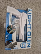 Nintendo wii  light gun New