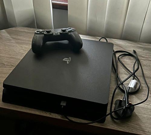 Sony playstation slim 500gb - 4,