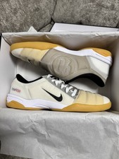 Size UK 8 - Nike Total 90 III