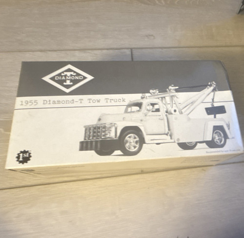 Texaco diamond tow truck - texaco,