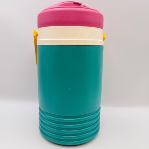 Vintage igloo half gallon - vintage,