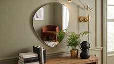 Frameless Pebble Decorating