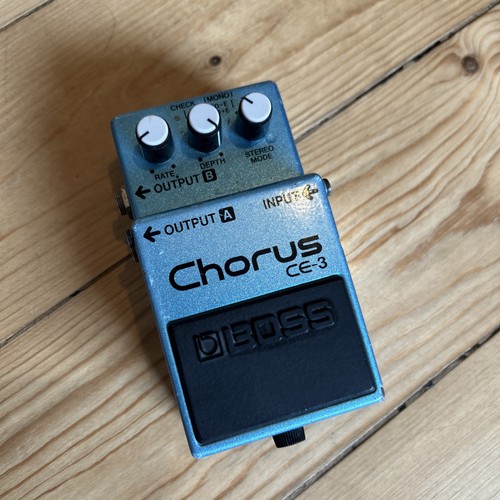 Boss chorus guitar pedal - guitar,