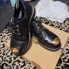 Dr. Martens Women's 6.5  gold