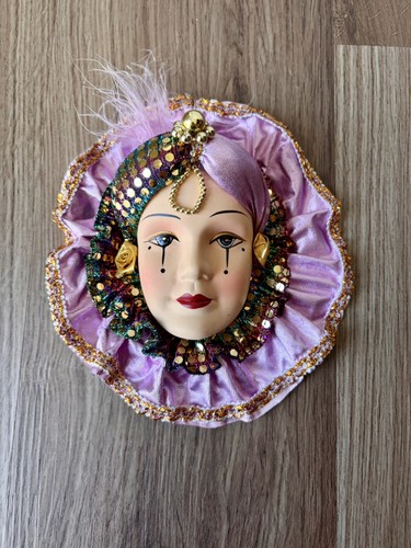 Porcelain mardi gras - gras, mask