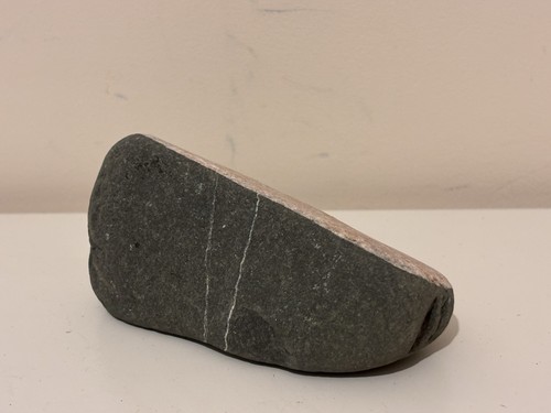 Wishing stone veined - wishing, pebble