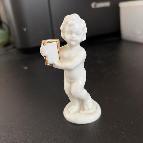 Vintage capodimonte white - vintage,