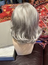 NWT 'Style Set' wig , Natural