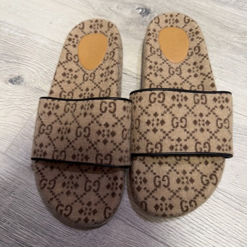 Gucci sandals us11 - gucci,