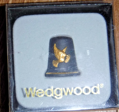 Wedgwood jasper gilded black - wedgwood,