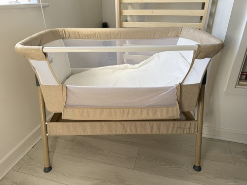 Puggle bedside crib - bedside,