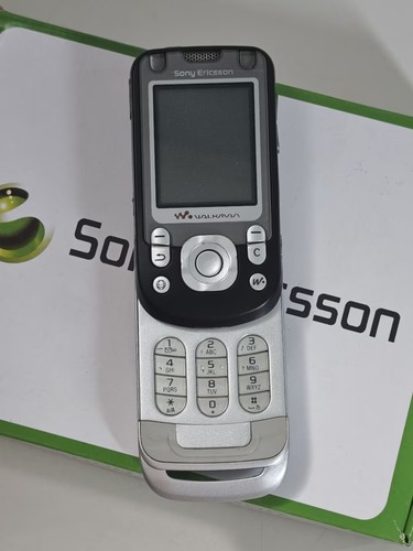 Sony ericsson w550i black - sony,