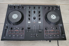 Traktor Kontrol S2 Native Instruments DJ Controller Mixer Black NO POWER Adapter