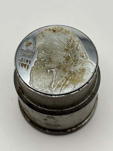 Mother theresa coin die - mother,