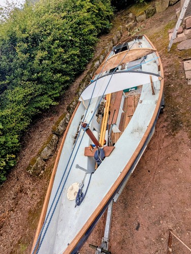 Drascombe lugger sailing boat - lugger,