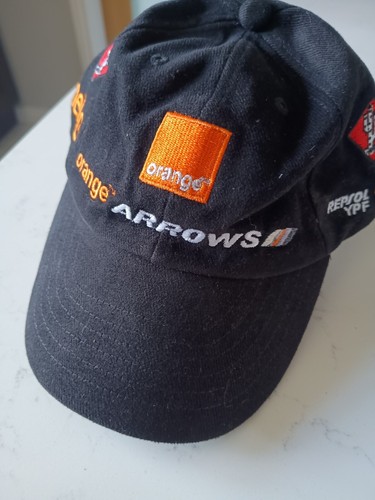 Vintage orange arrows a21 - vintage,
