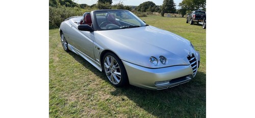 Alfa romeo spider - romeo,