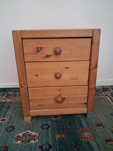 Pine bedside table with - with, 3