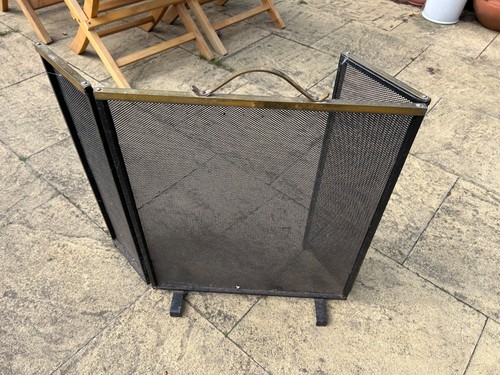Fireplace surround