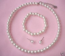CREAM  FAUX PEARL CHOKER