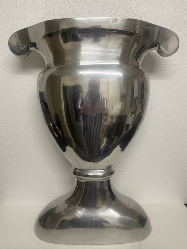 Large urn shaped vase