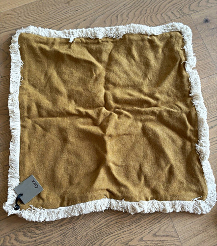 Two oka brown cream - two,