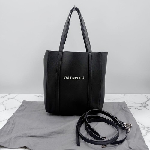 Balenciaga everyday tote xxs - balenciaga,