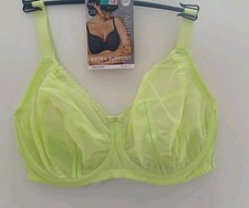 M&S Fabulous Extra Support