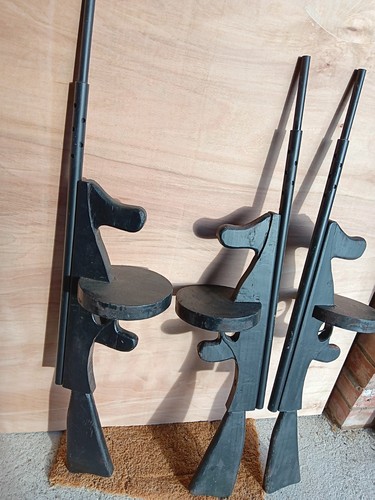 Gangster mock machine guns - mock,