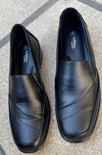 Ladies Black Slip On Style Low