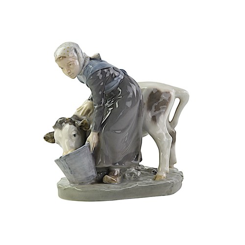 Royal copenhagen figurine - royal,