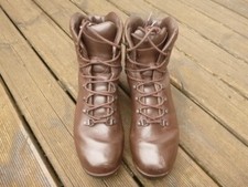 British Army Issue Iturri Boots Size 9 M Cadet Trekking Military Combat Patrol