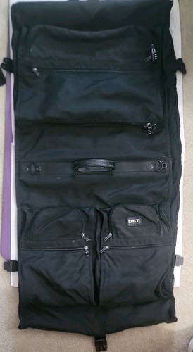 Tumi fold carry garmet - tumi,